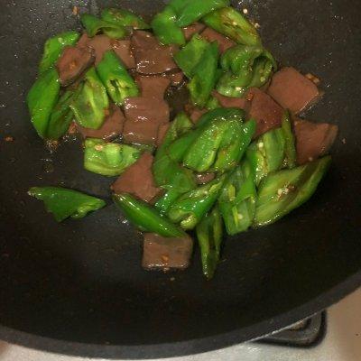 血豆腐的家常菜詳細做法(血豆腐菜譜) 血豆腐的家常菜詳細做法(血豆腐菜譜)