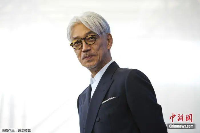 2022過(guò)年染什么顏色的頭發(fā)好(今年染發(fā)流行什么顏色2020) 2022過(guò)年染什么顏色的頭發(fā)好(今年染發(fā)流行什么顏色2020)